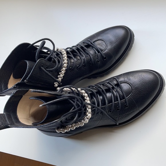 Jimmy Choo
Cruz Flat Crystal/Pearl Detail Boot - Picture 10 of 16